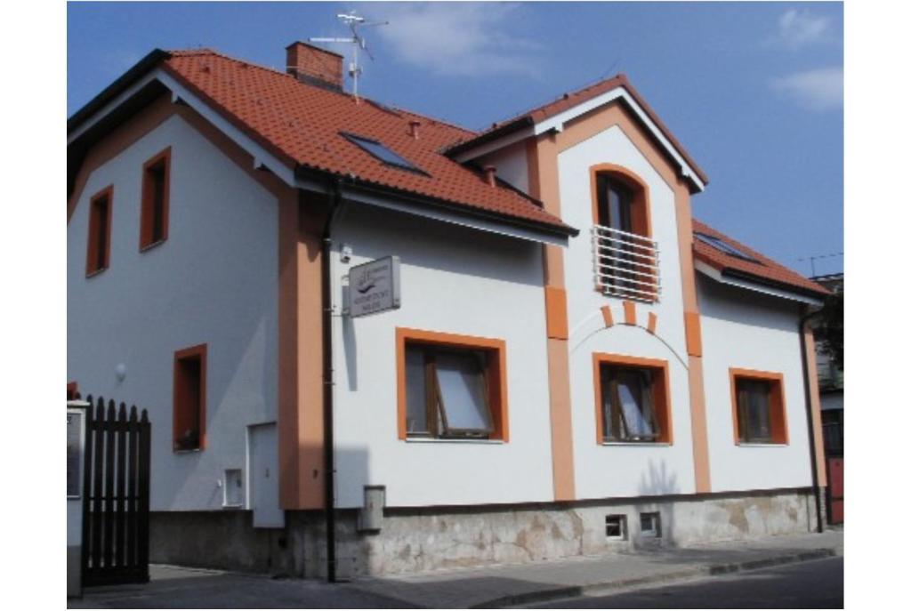 Harmony Hall Hradec Králové Esterno foto